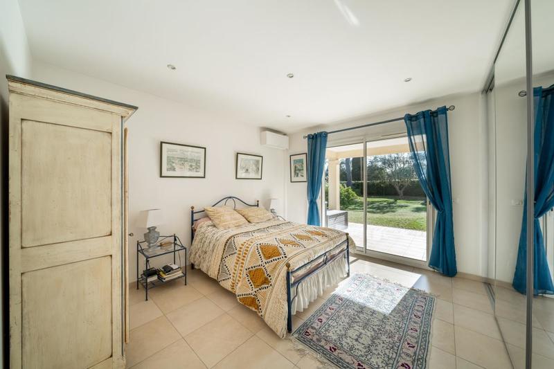 Villa - 190 m² - 4 pièces