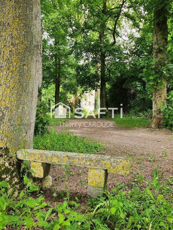 Maison - 248 m² - 9 pièces