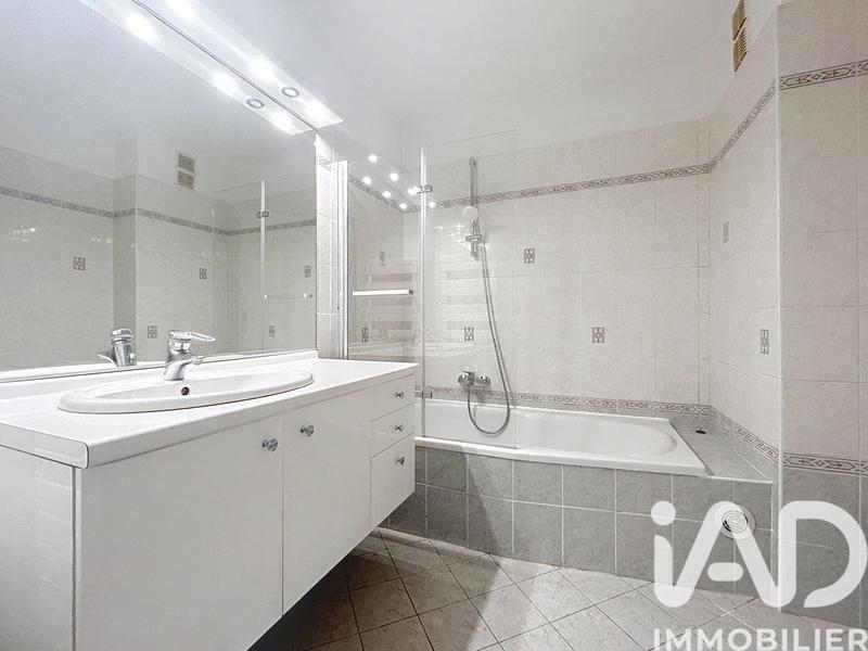 Appartement - 102 m² - 4 pièces