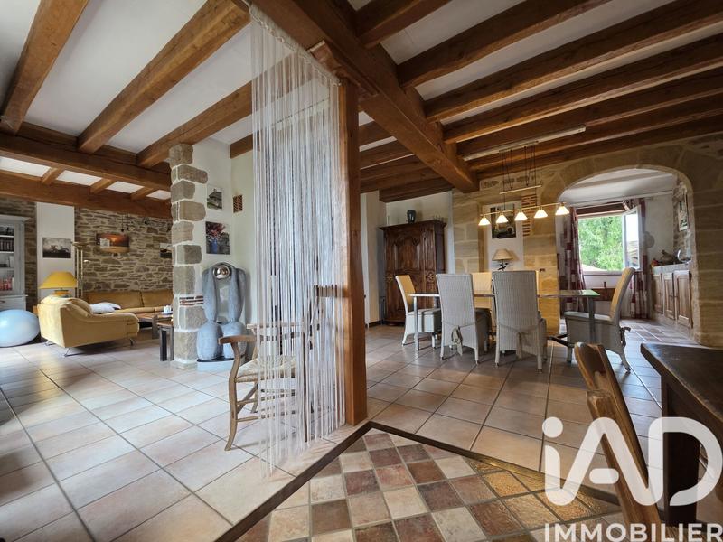 Maison de campagne - 221 m² - 9 pièces