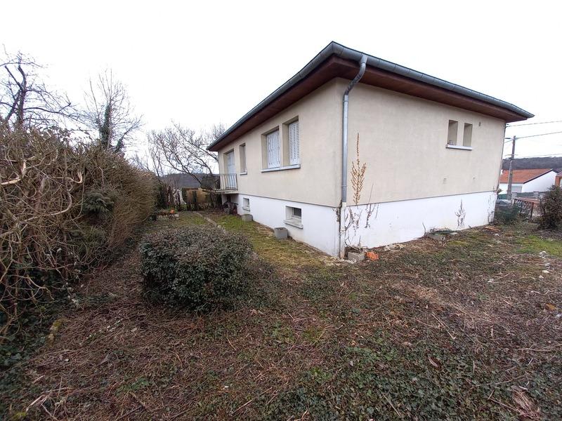 Maison - 96 m² - 4 pièces