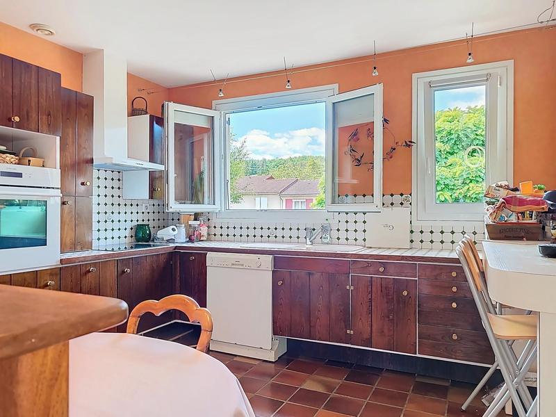 Maison - 108 m² - 4 pièces