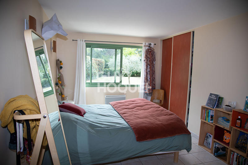 Maison - 231 m² - 9 pièces