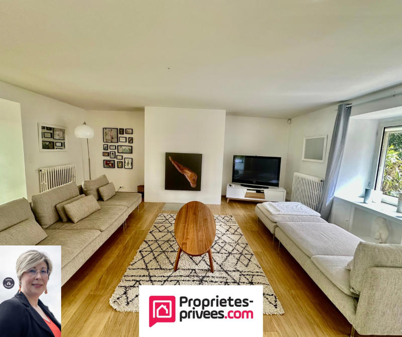 Maison - 232 m² - 6 pièces