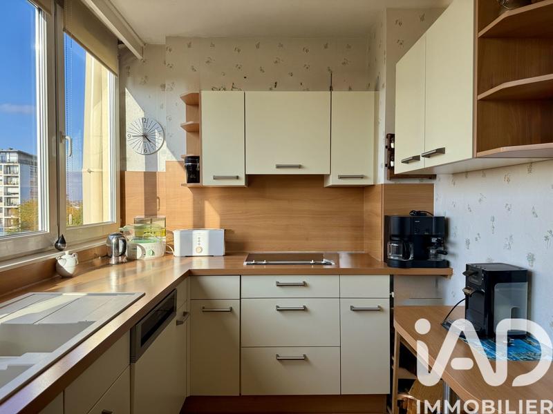 Appartement - 97 m² - 4 pièces