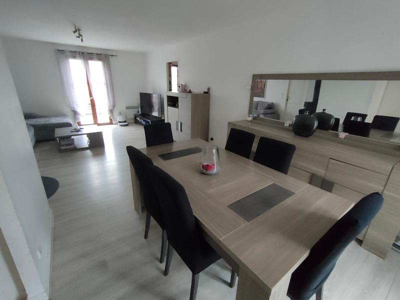 Maison - 84 m² - 4 pièces