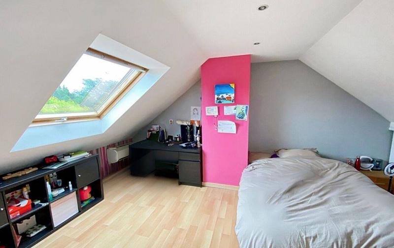 Maison - 165 m² - 8 pièces