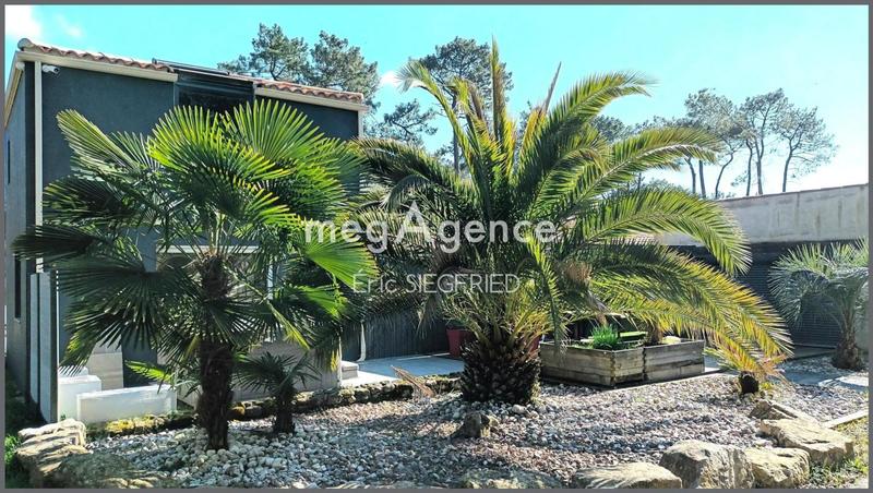 Maison - 137 m² - 7 pièces