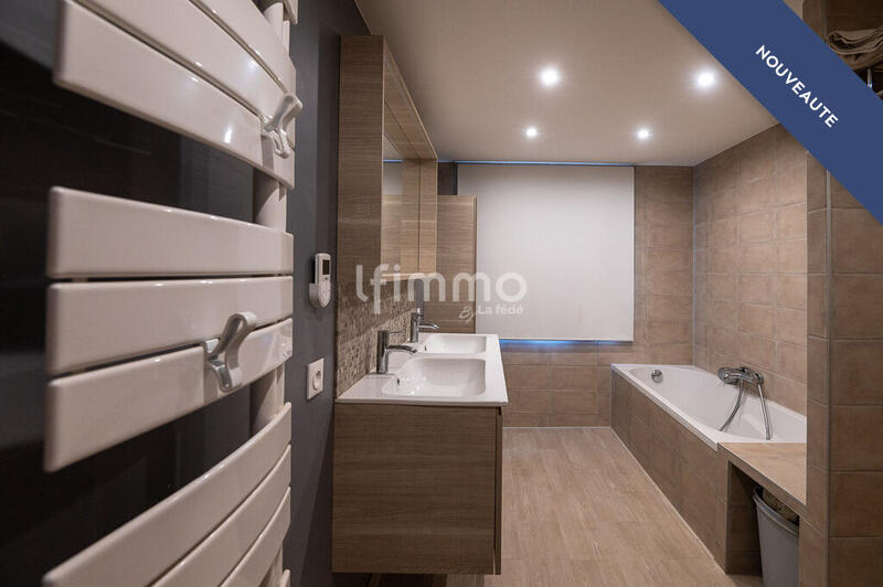 Corps de ferme - 188 m² - 9 pièces