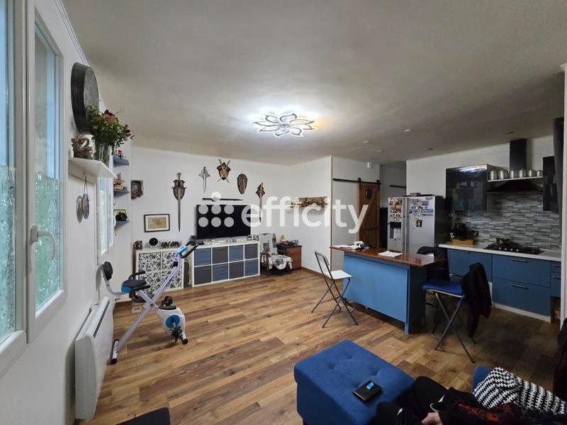 Appartement ancien - 33 m² - 2 pièces