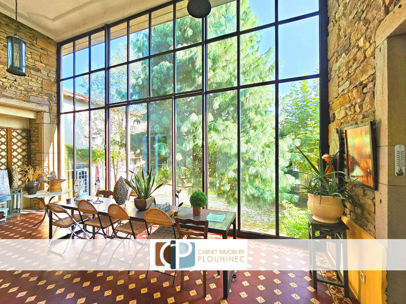 Maison - 180 m² - 5 pièces