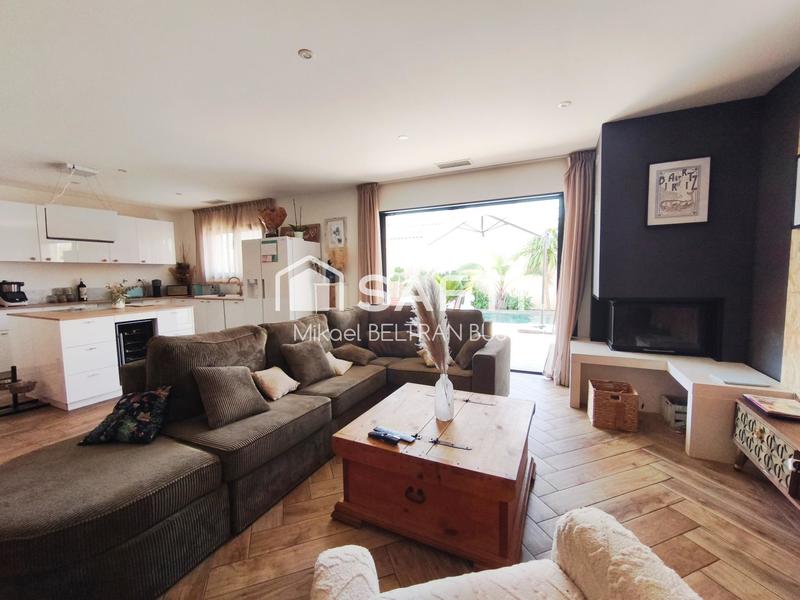 Villa - 152 m² - 6 pièces