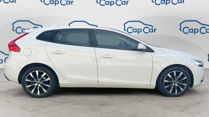 Volvo V40 II 2.0 T2 122 Signature Edition