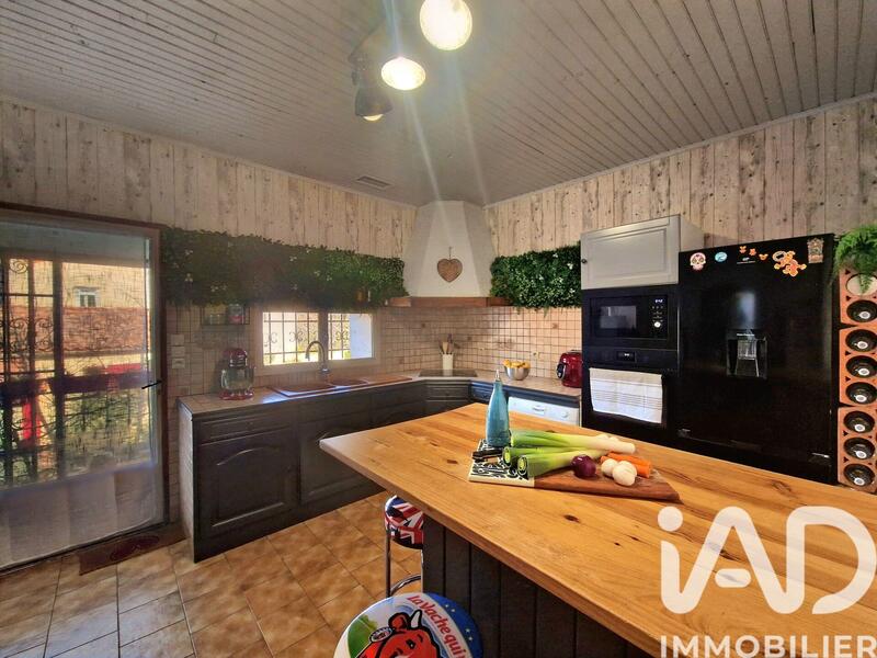 Appartement - 191 m² - 7 pièces