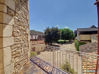 Maison ancienne - 304 m² - 9 pièces