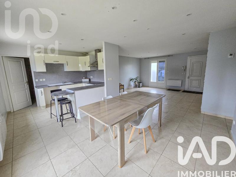 Maison - 88 m² - 4 pièces