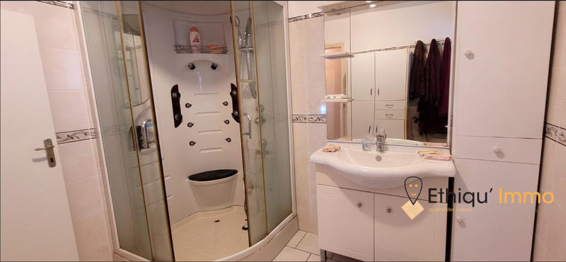 Maison - 90 m² - 3 pièces