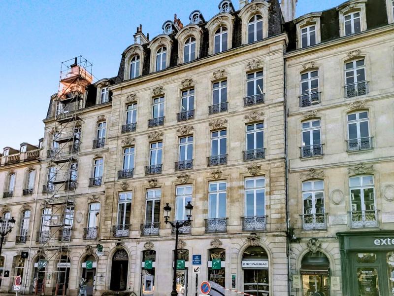 Bureau - 155 m² - 2 pièces