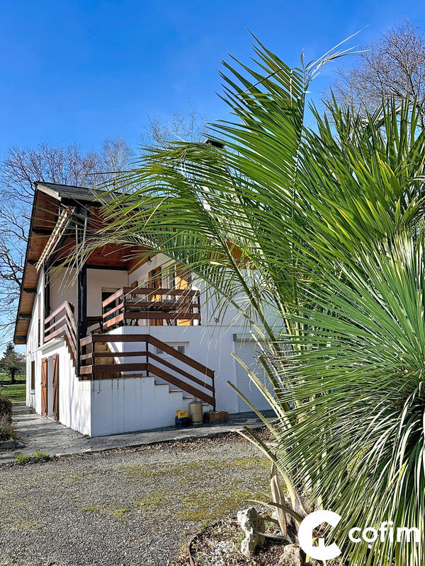 Maison - 143 m² - 5 pièces