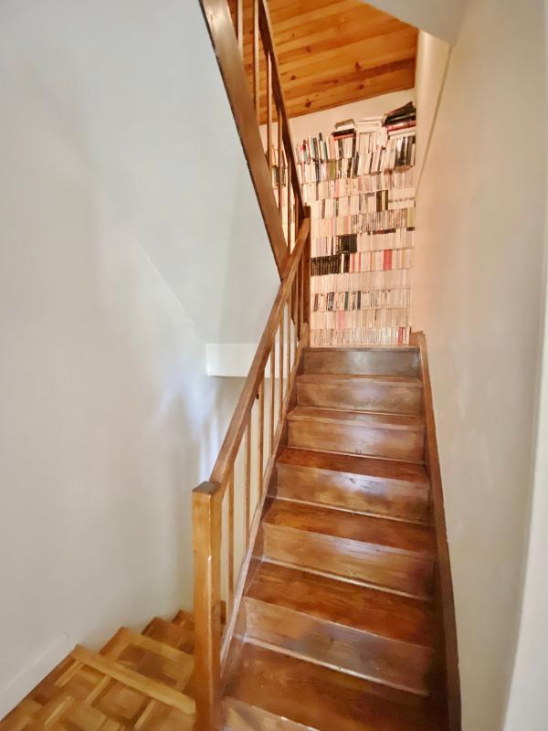 Maison - 210 m² - 7 pièces