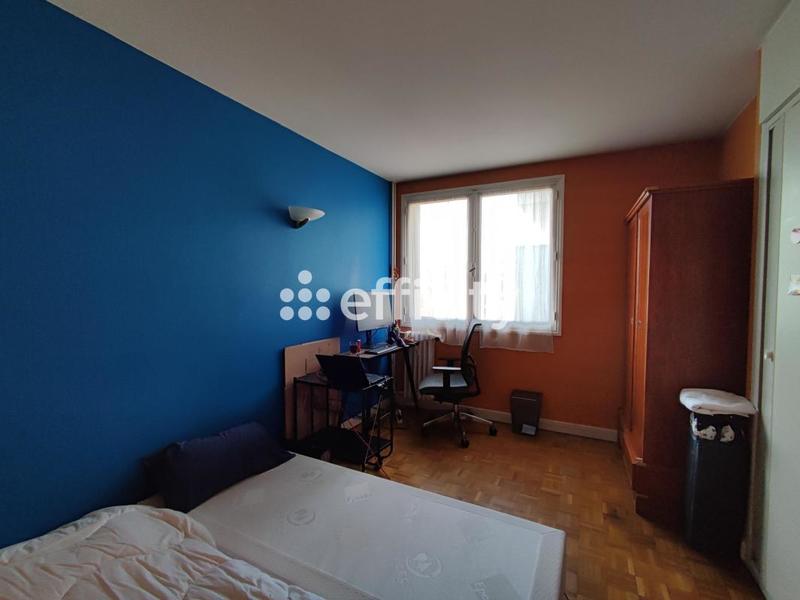 Appartement - 100 m² - 5 pièces