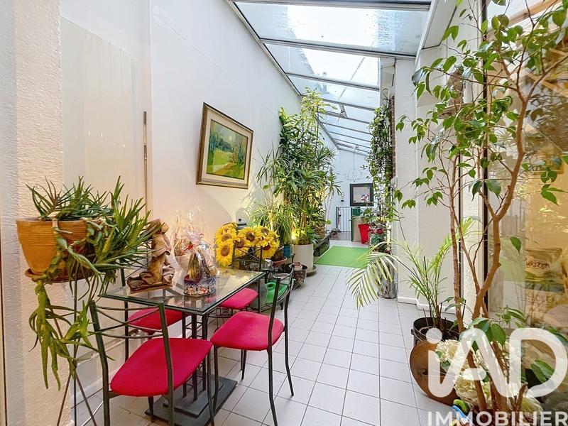 Maison de ville - 251 m² - 6 pièces