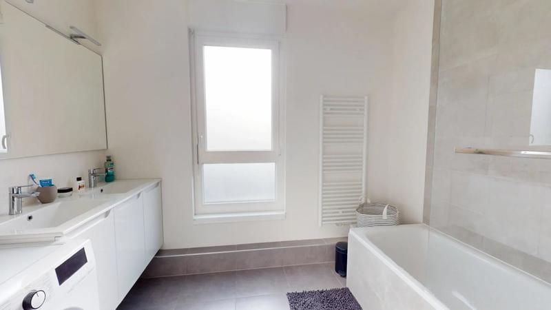 Appartement - 91 m² - 4 pièces