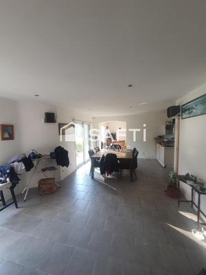 Maison - 150 m² - 7 pièces