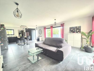 Maison - 122 m² - 5 pièces