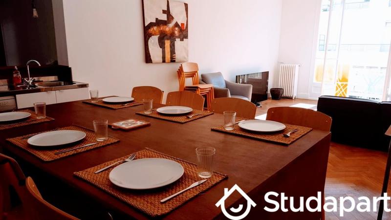 Appartement - 130 m² - 6 pièces