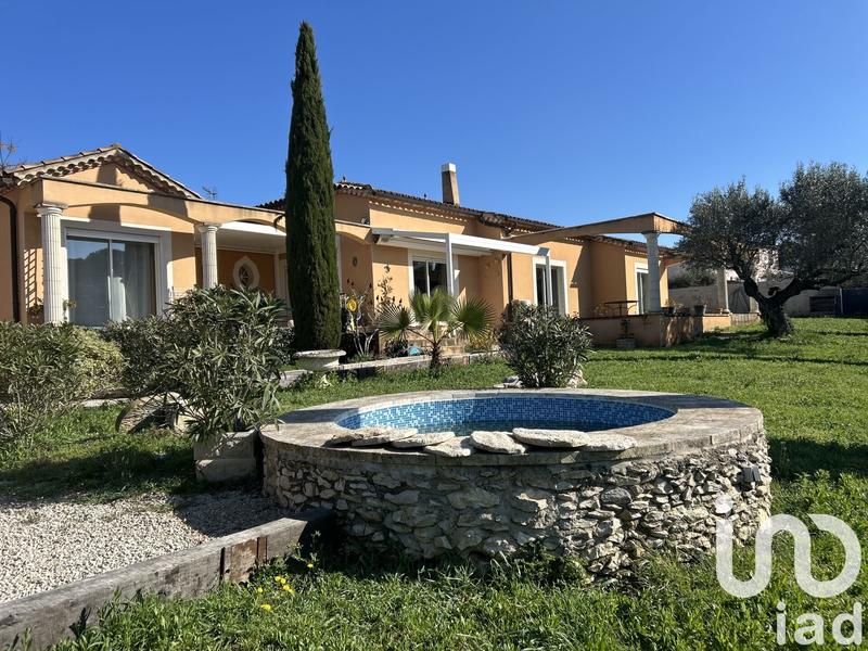 Maison - 205 m² - 7 pièces