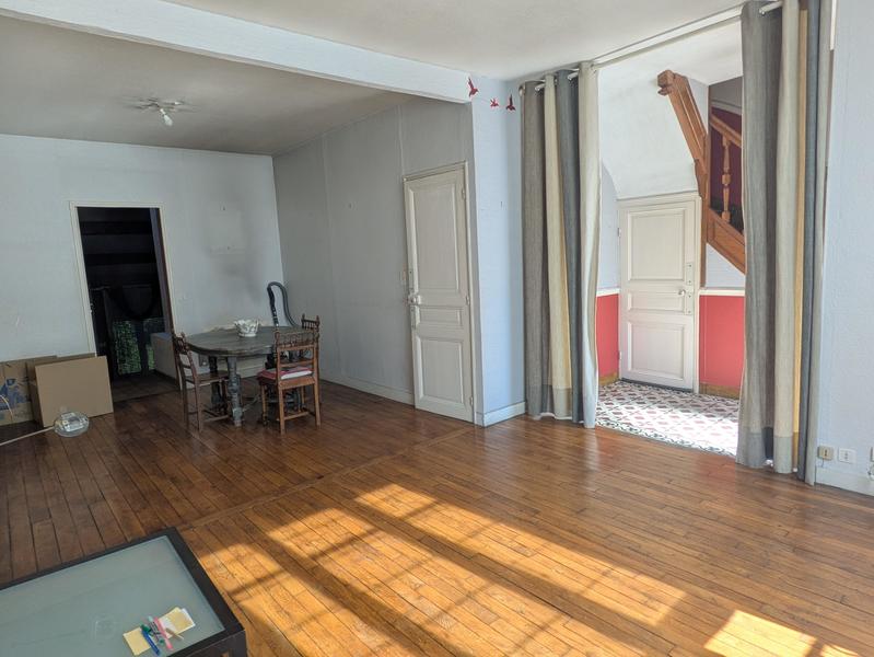 Maison - 113 m² - 6 pièces