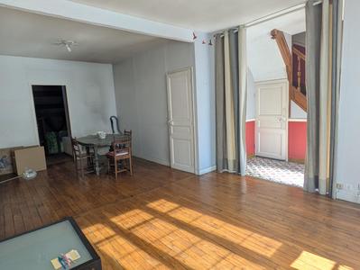 Maison - 113 m² - 6 pièces