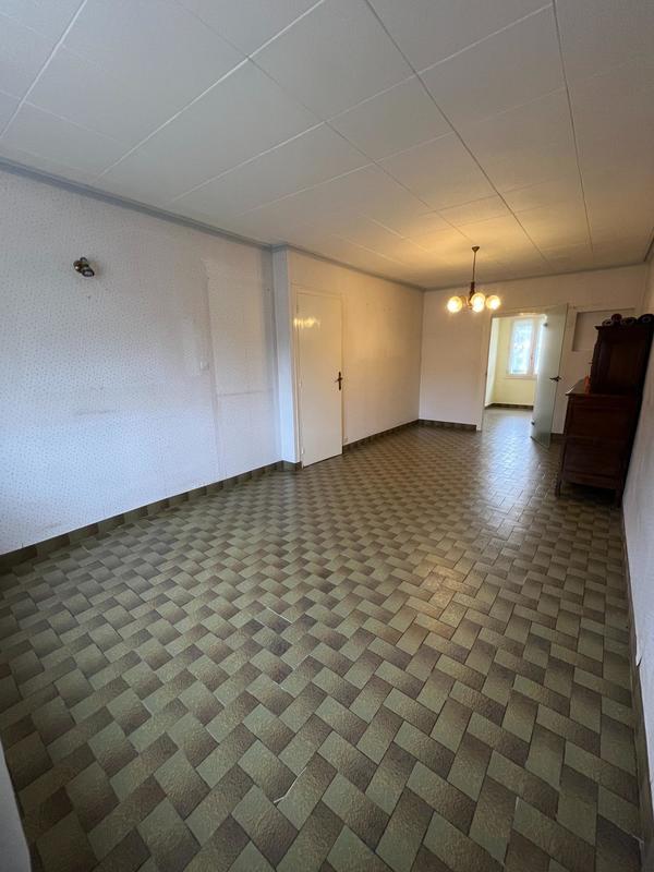 Maison - 116 m² - 6 pièces