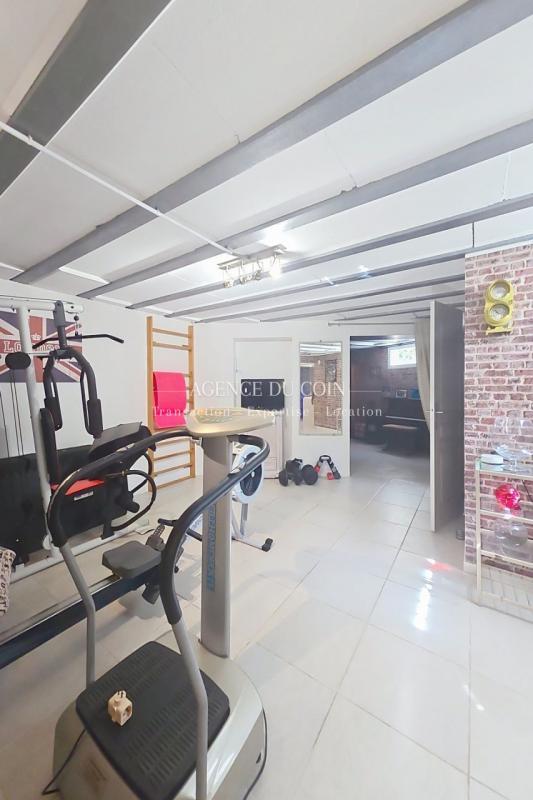 Villa - 300 m² - 7 pièces