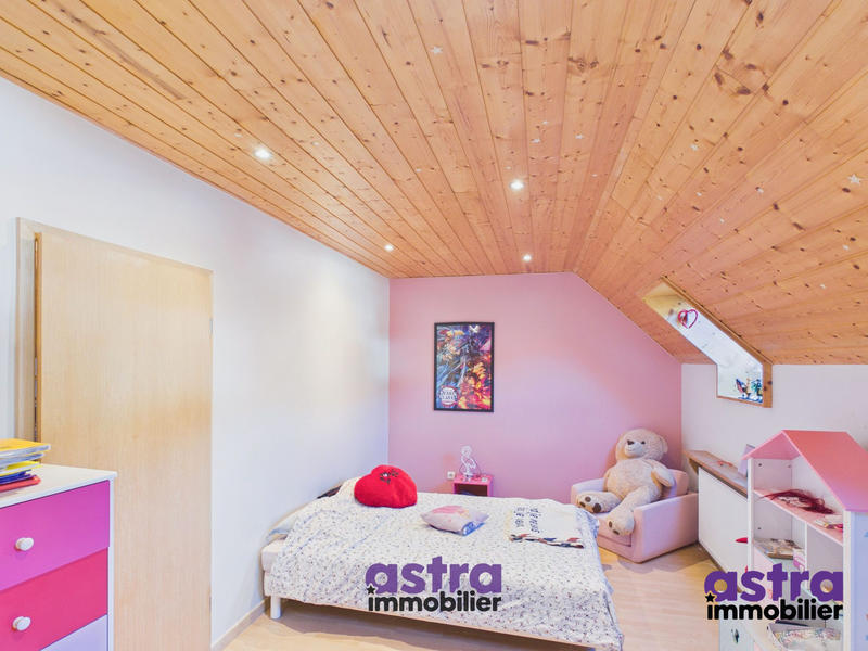 Maison - 150 m² - 5 pièces