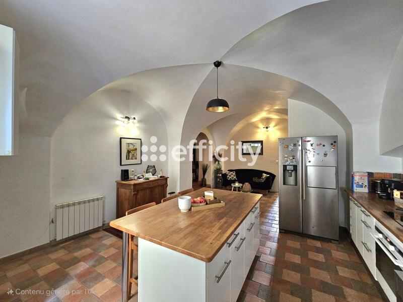 Appartement - 125 m² - 6 pièces