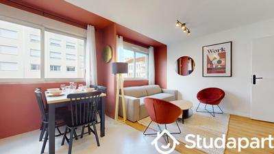 Chambre - 10 m² - 1 pièce