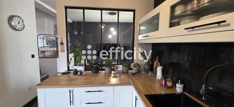 Maison - 127 m² - 6 pièces