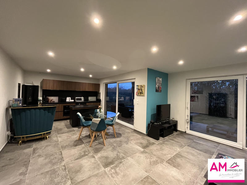 Appartement - 92 m² - 3 pièces