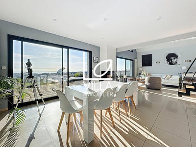 Villa - 163 m² - 5 pièces