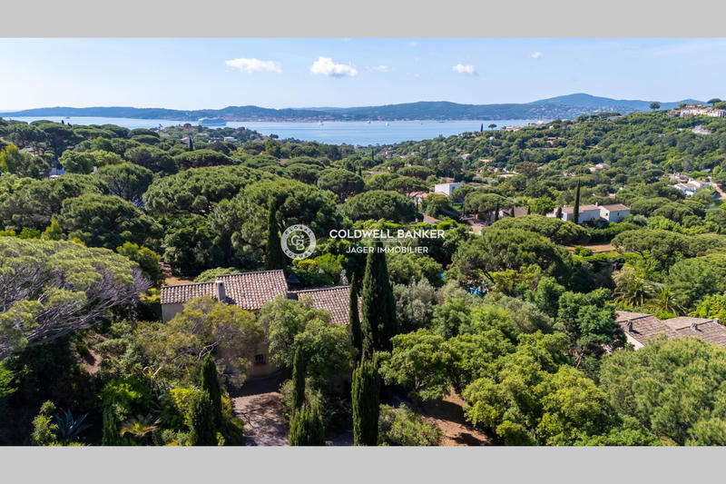 Villa - 200 m² - 7 pièces