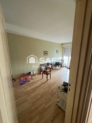 Appartement - 85 m² - 3 pièces