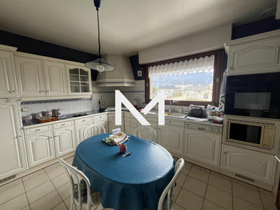Maison - 115 m² - 4 pièces