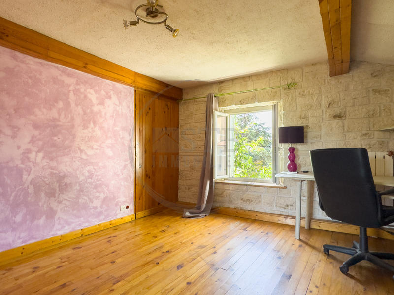 Maison de village - 89 m² - 5 pièces