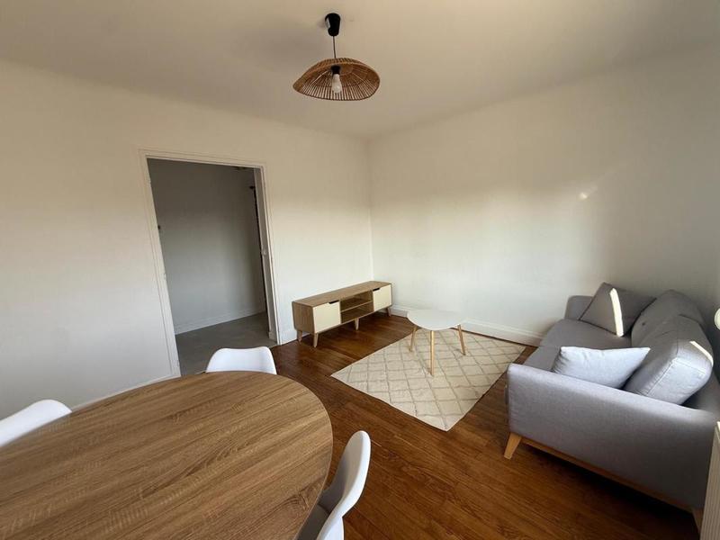 Appartement - 61 m² - 3 pièces