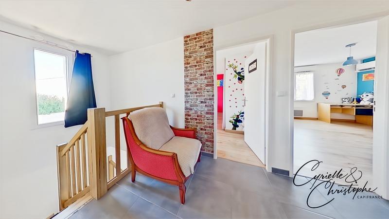 Maison - 104 m² - 5 pièces