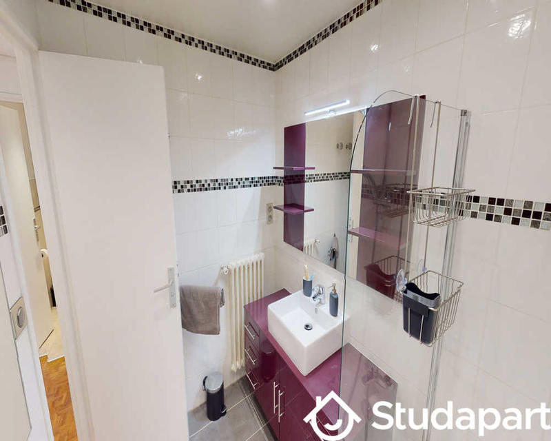 Chambre - 33 m² - 1 pièce