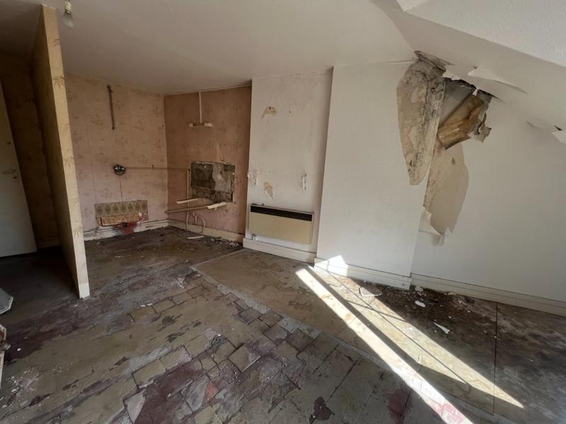 Immeuble - 275 m² - 8 pièces