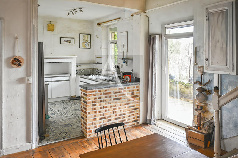 Maison - 140 m² - 6 pièces